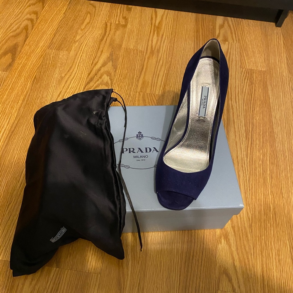 Prada open toe pumps - Picture 2 of 7